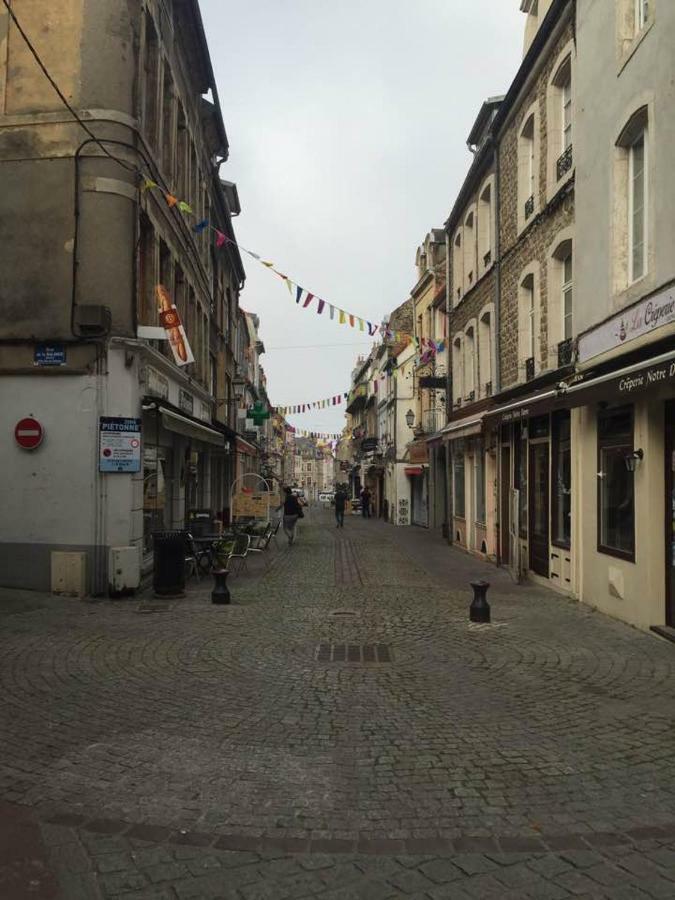 Au Coeur Des Remparts Leilighet Boulogne-sur-Mer Eksteriør bilde